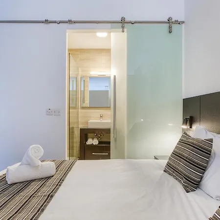 Stylish 1bedroom In The Heart Of St Julians 302 Apartmán *