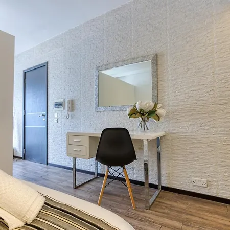 Stylish 1bedroom In The Heart Of St Julians 302 *